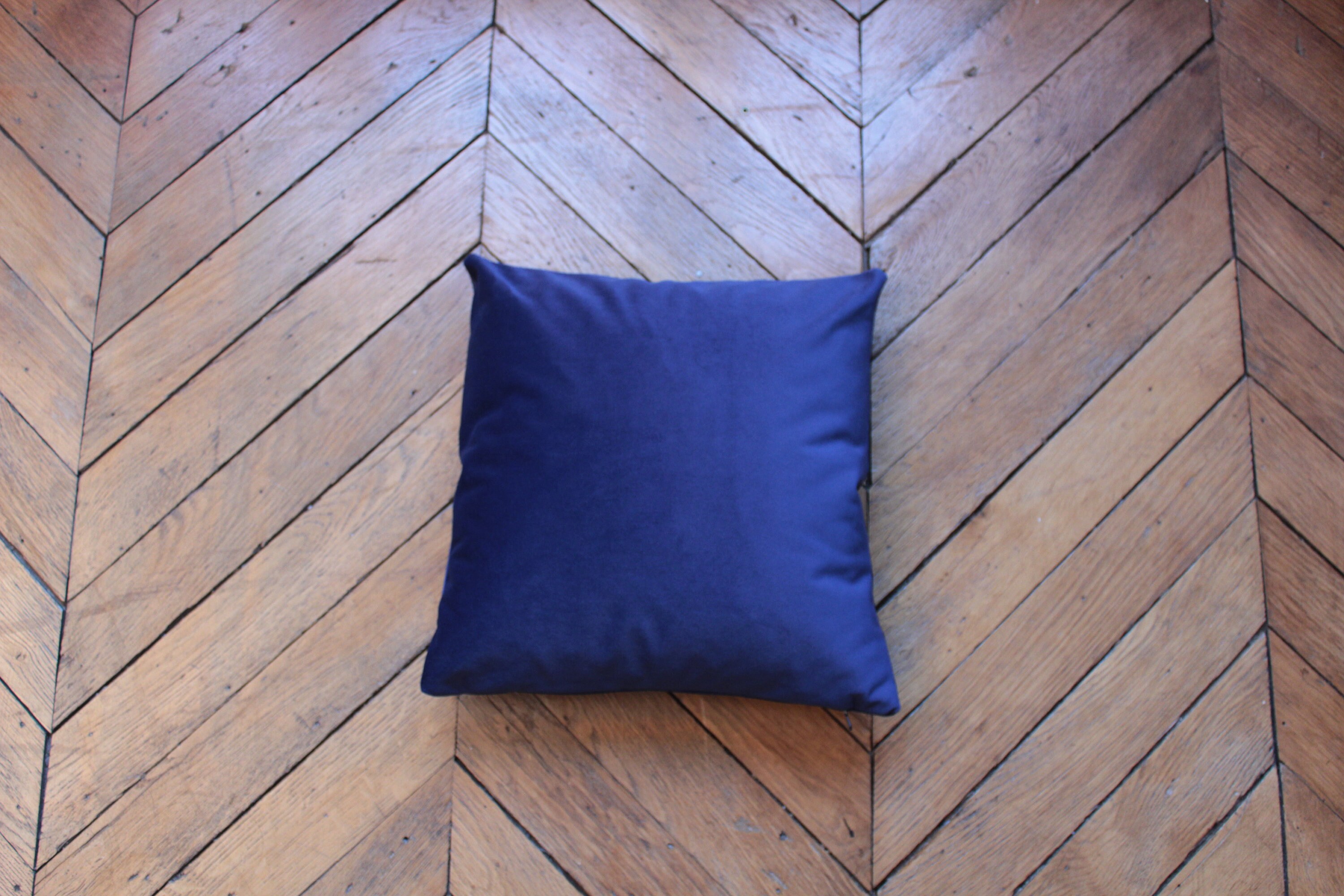 Coussin Velours Bleu Roi - Tissu Sanderson Dorton Velvet 35×35 cm