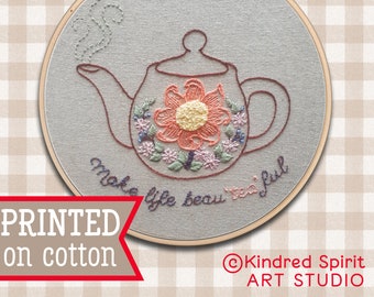 Kit de bordado de té: taza o tetera inglesa, arte de bastidor DIY