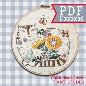 Hand Embroidery Pattern ; Cute Cat design ;  Instant PDF Download ;  Kitten pattern ; Handmade gift ; craft template