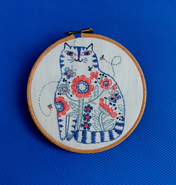 Cat Embroidery Kit Cute Kitty Designs Kitten Pattern DIY Craft Kit Flower  Needlepoint Beginner Crewel 