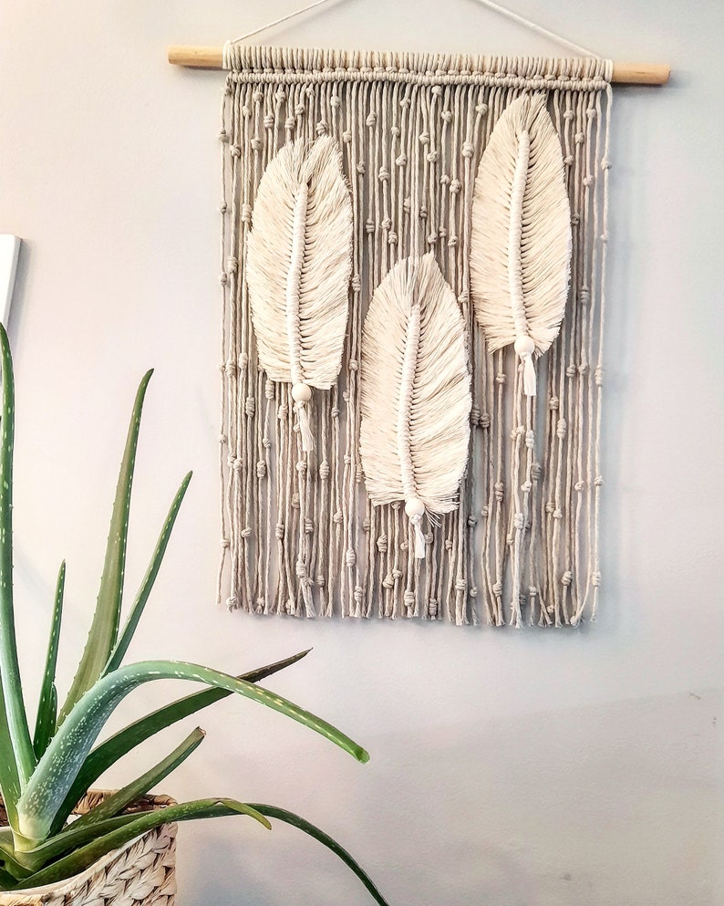 Macramé Feathers Wall Hanging/wall Hanging/modern/customizable Etsy