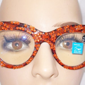Reading glasses simply stunning cat eye animal rhinestone readers lots of strengths free US shipping and glasses pouch!