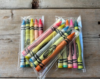 Crayola Crayon Pack Party Favors Bright Color Variety