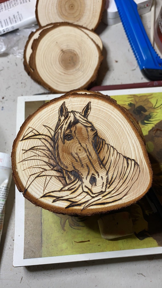 Horse wood burning coaster/decorations