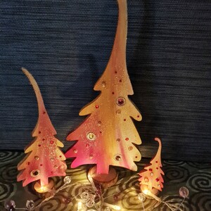 3 wood fir trees Painted with rhinestones and pearls Christmas tree 3 sizes Red/Yellow