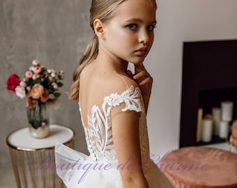Rustic flower girl dress, Flower girl dress lace and tulle,Long girl dress,Baby wedding dress,Beach flower girl dress,Tutu flower girl dress