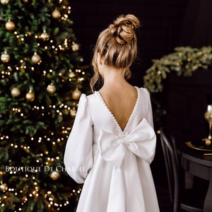 Vestido de niña de las flores de satén, Vestido de niña de las flores con tutú, Vestido de novia para bebé, Vestido de dama de honor junior, Vestido de niña de las flores color marfil, Vestido de niña de manga larga