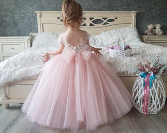 Tulle flower girl dress, Tutu girl dress, Princess flower girl dress, Girl party dress, Lace girl dress,Toddler wedding dress,Girl ball gown