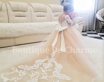 Lace flower girl dress, Flower girl dress tulle, Ivory flower girl dress,First communion dress,Toddler wedding dress,Flower girl dress train