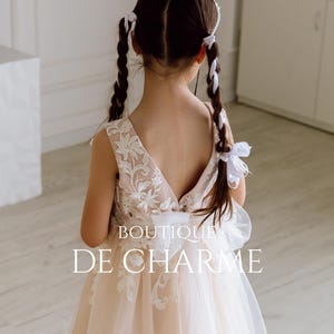 Rustic flower girl dress,Lace flower girl dress,Girl wedding dress,Toddler dress,Dress with train,Ivory flower girl dress,Girl party dress