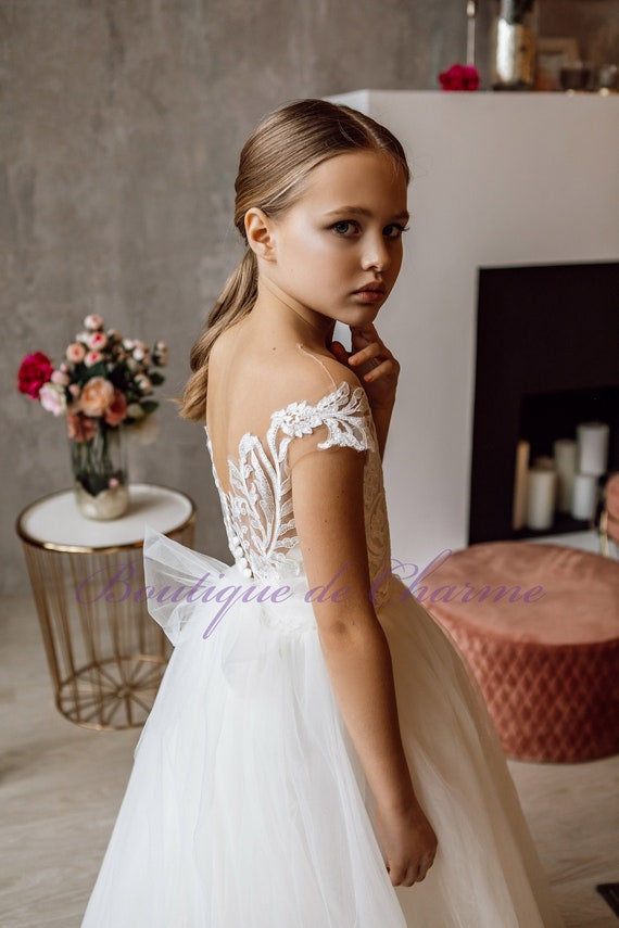 Rustic Flower Girl Dress, Flower Girl Dress Lace and Tulle,long Girl  Dress,baby Wedding Dress,beach Flower Girl Dress,tutu Flower Girl Dress 