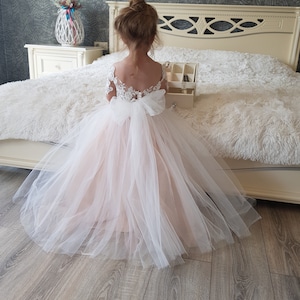 Lace flower girl dress,Baby girl dress,Tulle flower girl dress,Girl wedding dress,Ivory flower girl dress,Junior bridesmaid dress,Tutu dress