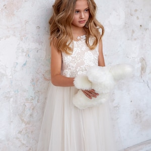 Lace girls dress,White Boho dress,Tulle Dress,Junior Bridesmaid dress,Ivory Flower Girl Dress,Maxi Dress,Ivory Lace Dress,Tulle Tutu dress