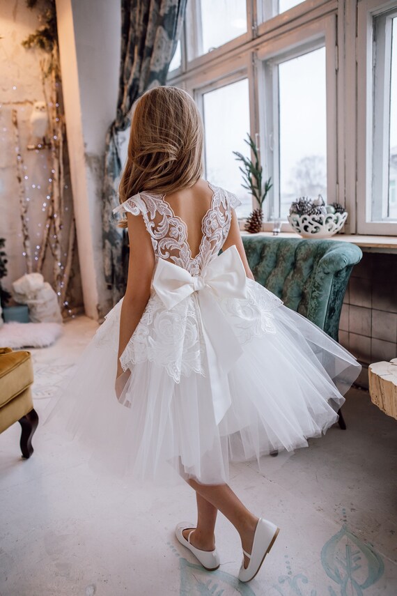 girls white tulle dress