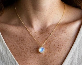 Moonstone Protection Necklace with Pendant, Fertility Manifestation Crystal Jewelry, Pregnancy Gift for New Mom, Rainbow Moonstone Necklace