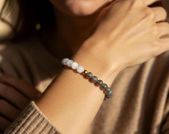 Moonstone Labradorite Bracelet, Inner Peace & Strength Gift, Energy Balancing Crystal Jewelry, Gold Bead Minimalist Bracelet Gift for Women