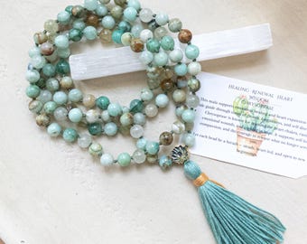 Chrysoprase Mala Beads – 108 Bead Green Meditation Necklace – Heart Chakra-Inspired Gemstone Jewelry for Renewal & Reflection