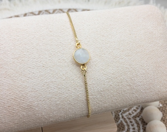 Dainty Moonstone Bracelet for Mommy to Be, Meaningful Fertility Gifts for Her, IVF Journey Bracelet with Raw Moonstone, Pregnant Mom Gift