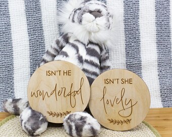 Double sided Isn&#39;t he Wonderful or Isn&#39;t she Lovely | Gender baby announcement | Cute newborn photo prop for Introduction | Baby Shower Gift