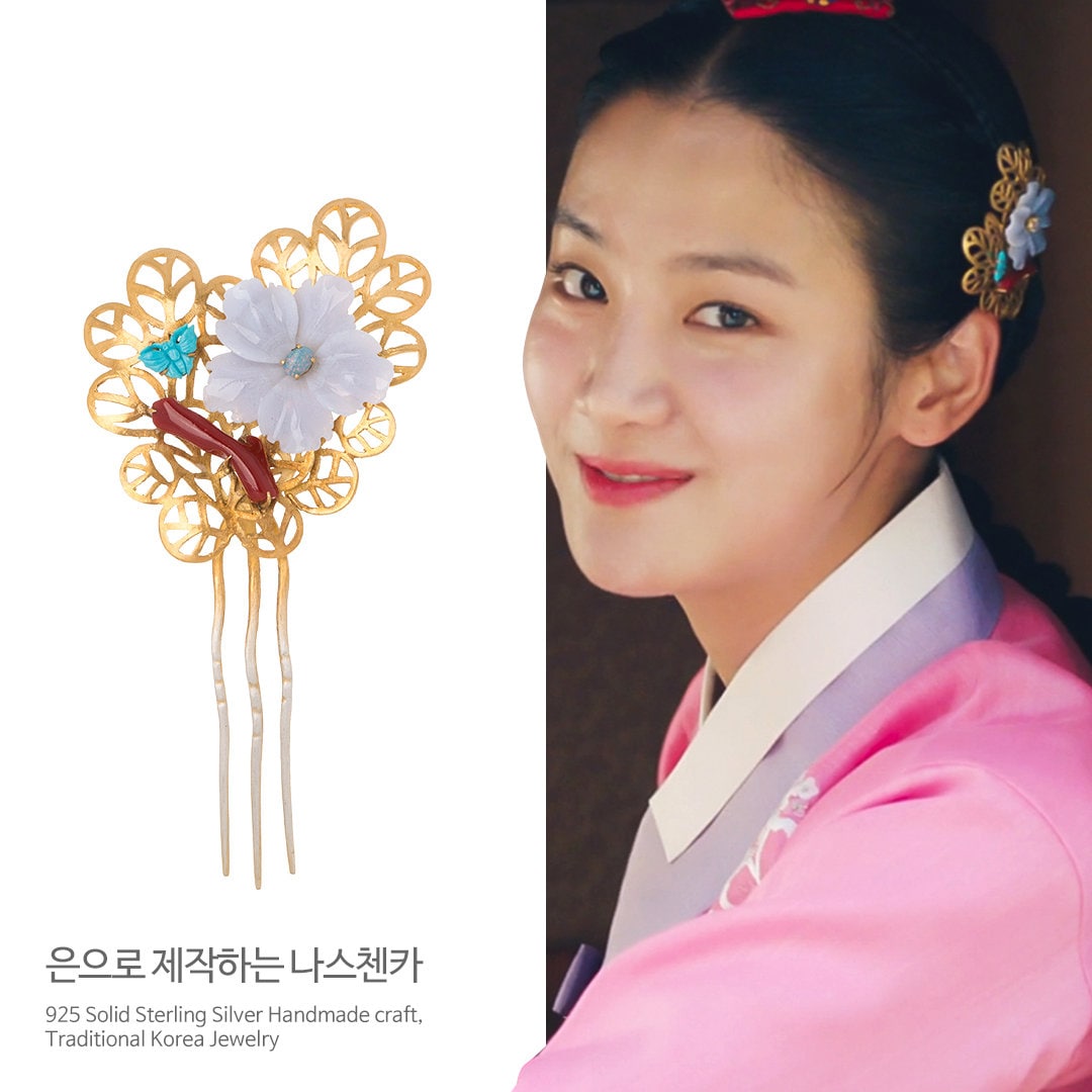 ★SIO★SIO BUTTON HAIR PIN [HEART]★正規品/韓国送料込 Designer fashion, Seoul-fully created | W Concept