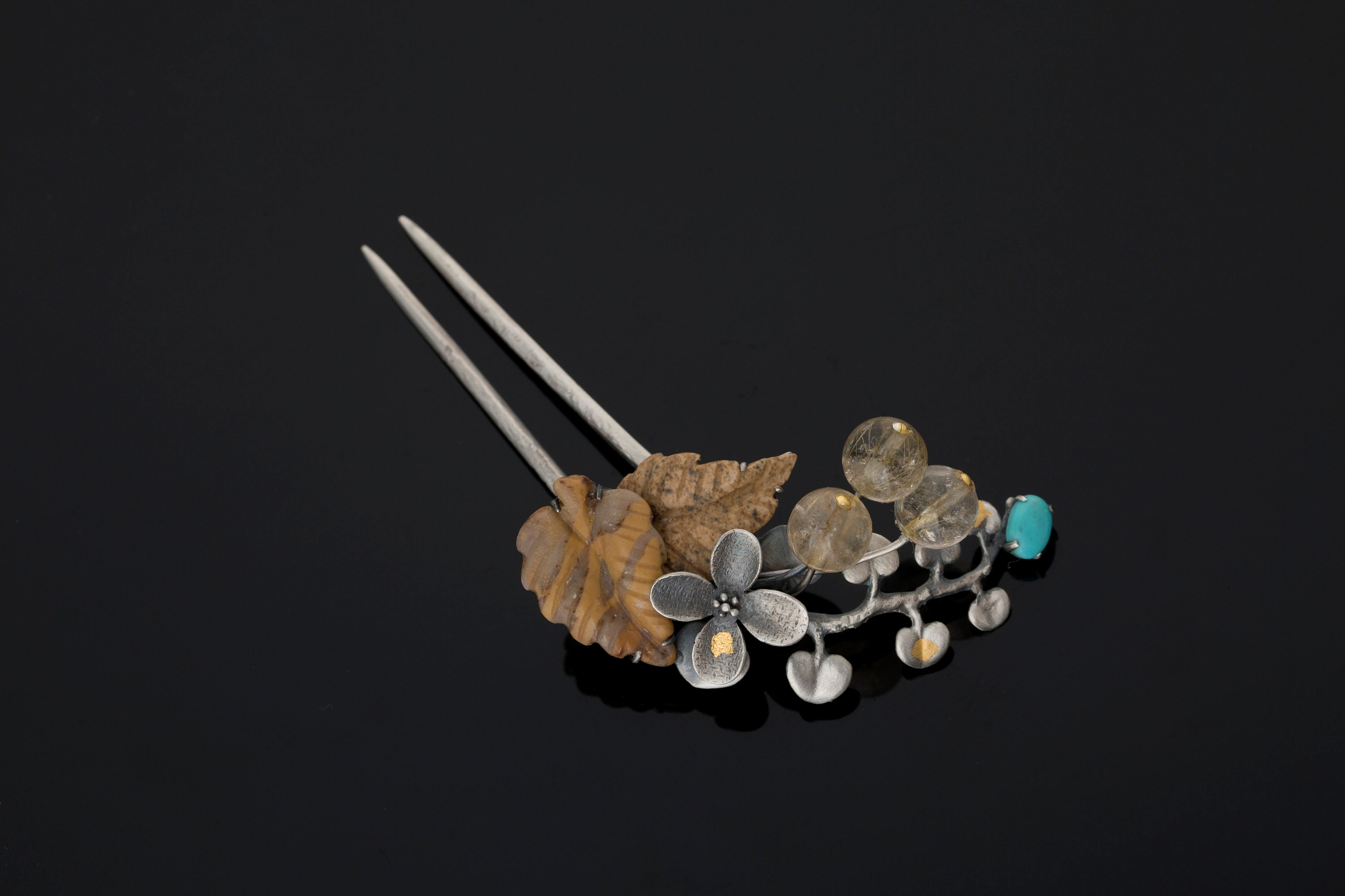 ★SIO★SIO BUTTON HAIR PIN [HEART]★正規品/韓国送料込 Designer fashion, Seoul-fully created | W Concept