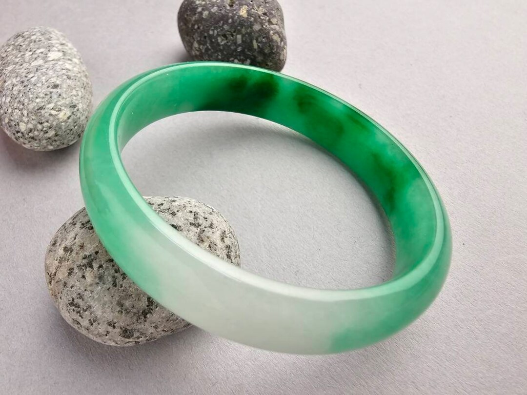 Seoul 54 Mm Green Jade Bangle 13mm, Green Jade Jadeite Bangle Bracelet