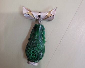 Seoul jade pendant necklace, fish jade pendant,genuine jade pendant, green jade pendant,jade necklace pendant,carved jade animal pendant