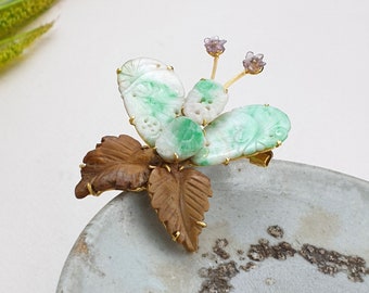 jade pendant, green jade brooch jasper brooch korean jewelry, hanbok norigae gemstones brooch jewelry KOREA jewelry NASCHENKA