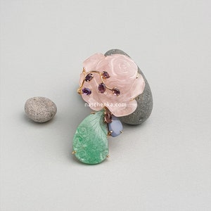 Elegant NASCHENKA Handmade Jewelry: Brooches, Pendants, and Norigae Designs -  Natural jade and gemstone Silver Brooch