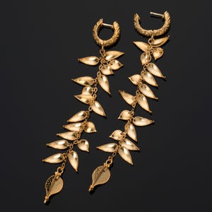 13 cm Shilla Silver earrings ,  Seoul Korea Carved Earrings. Handmade Korea Silver art Jewelry. Gift for Her , dangle earrings NASCHENKA