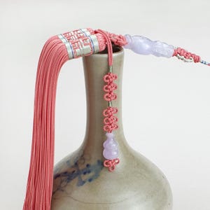 NASCHENKA Handmade Korean Norigae Charm – Lavender Jade Gourd & Silk Tassel Pendant – Traditional Korean Hanbok Accessory