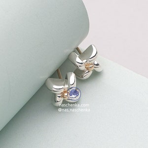 Silver earrings ,  Seoul Korea Carved Earrings. Handmade Korea Silver art Jewelry. Gift for Her , dangle earrings NASCHENKA