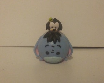 vintage Disney Tsum Tsum Lot de 2 jouets empilables de collection, Dingo et Eyore, .75 « et 1.75 » long