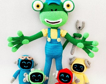 Handmade Crochet Mechanic Lizard Plush with Colorful Robot Friends – Amigurumi Toddler Gift