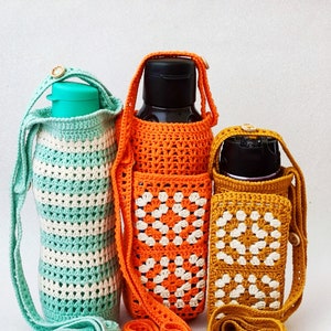 Portabotellas / Portateléfono / Amigurumi de crochet / Correa ajustable / Funda para bebidas.