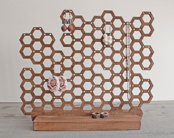Honeycomb Wooden Jewelry Organizer – Earring & Necklace Holder
