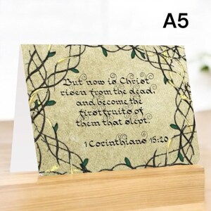 Arte Bíblico de 1 Corintios 15:20 – Colección Resucitado en Gloria / La Victoria de Cristo sobre la Muerte. Tarjeta A5 inspirada en la fe para Pascua y más allá.