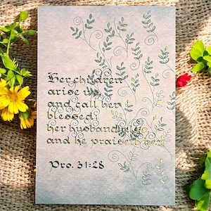 Corazón de una madre Proverbios 31:28 Arte bíblico: un tributo eterno al amor, la fortaleza y las bendiciones de una madre: regalo o recuerdo perfecto