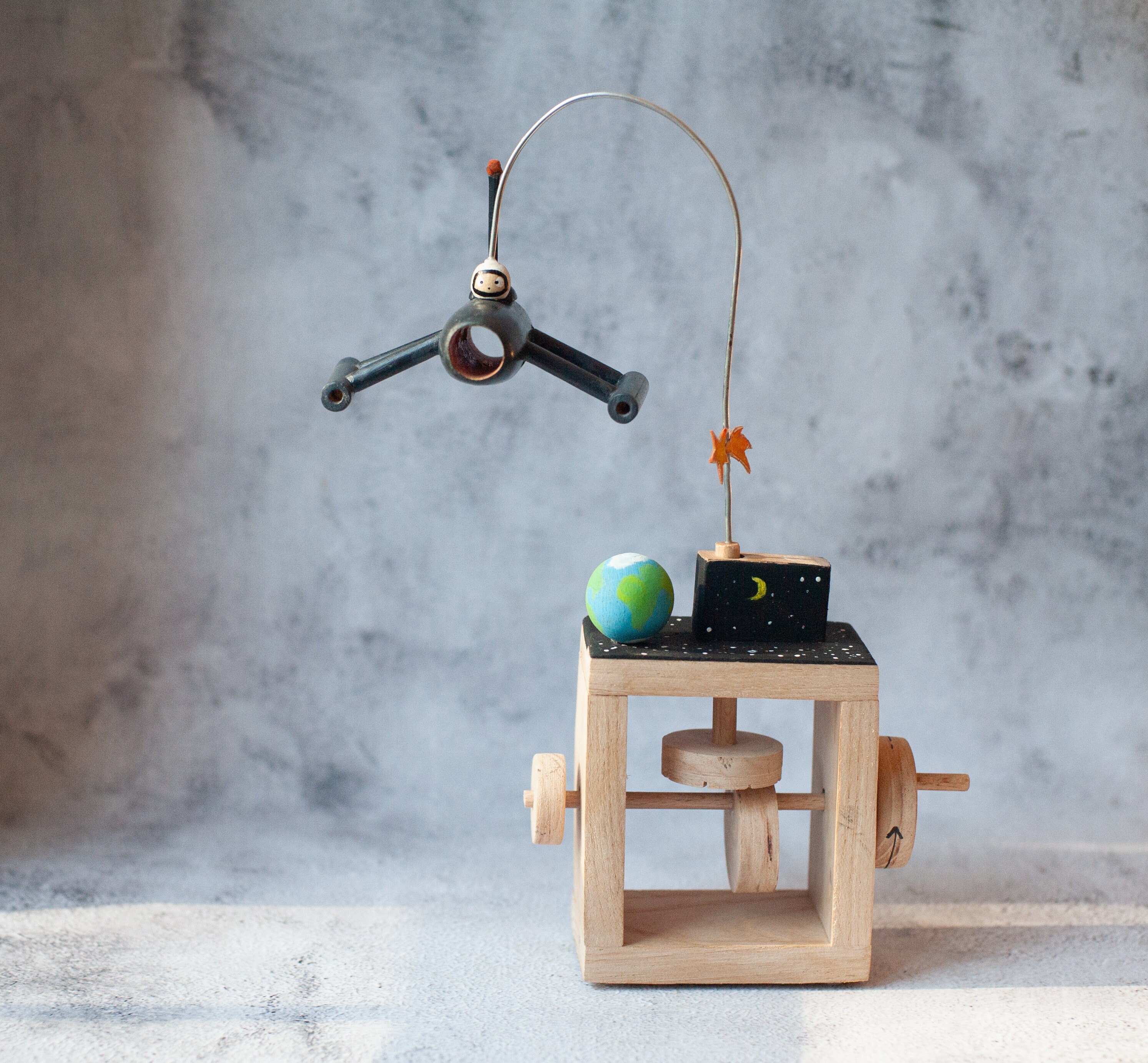 Wooden Spaceship Automate Handcrafted. Kinetic Sculpture, Automaton ...
