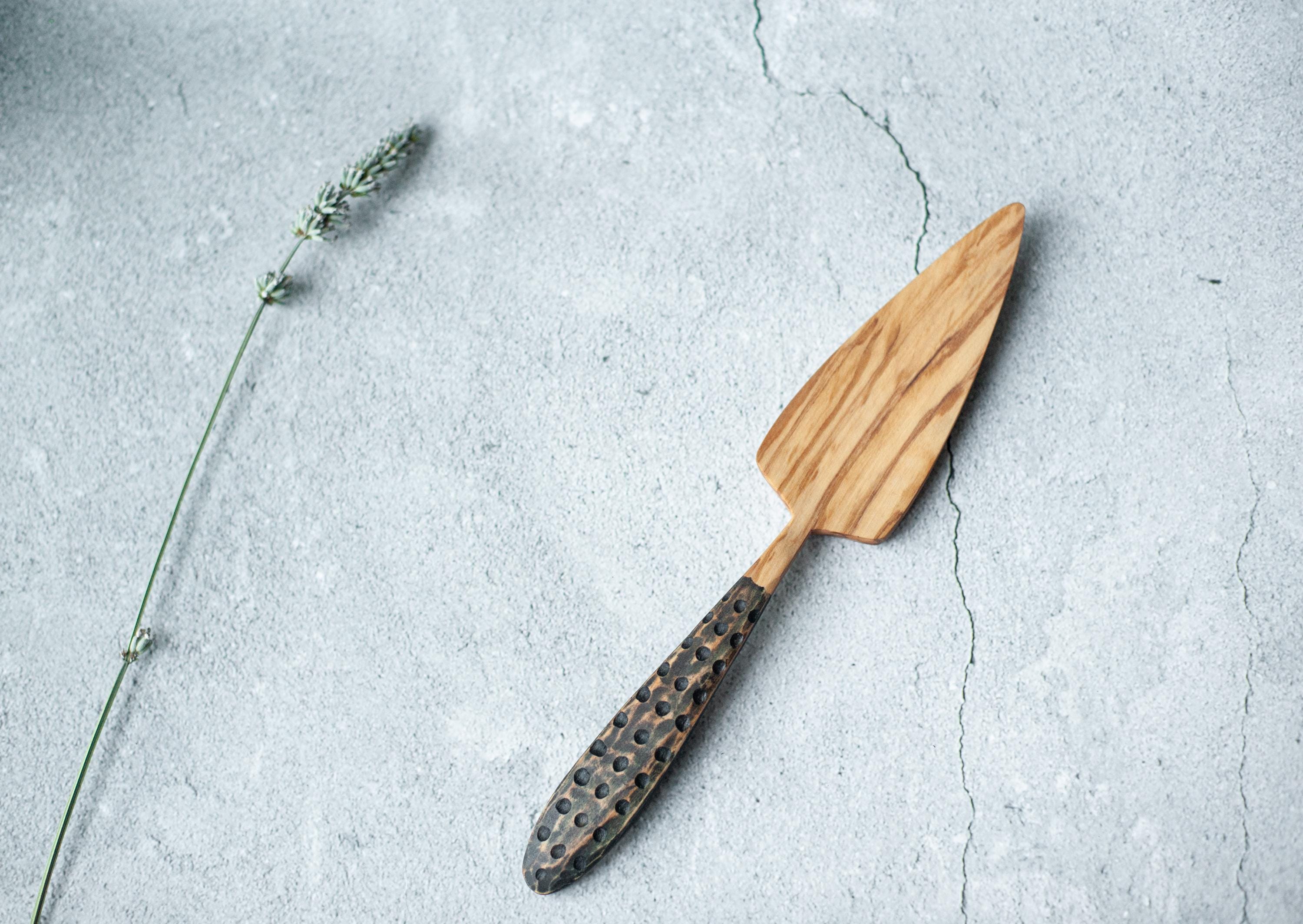 Olive wood cake and pie server hand carved. Wooden serving Shovel, dessert  server. One-of-a-kind kitchenware Home gift for Baker