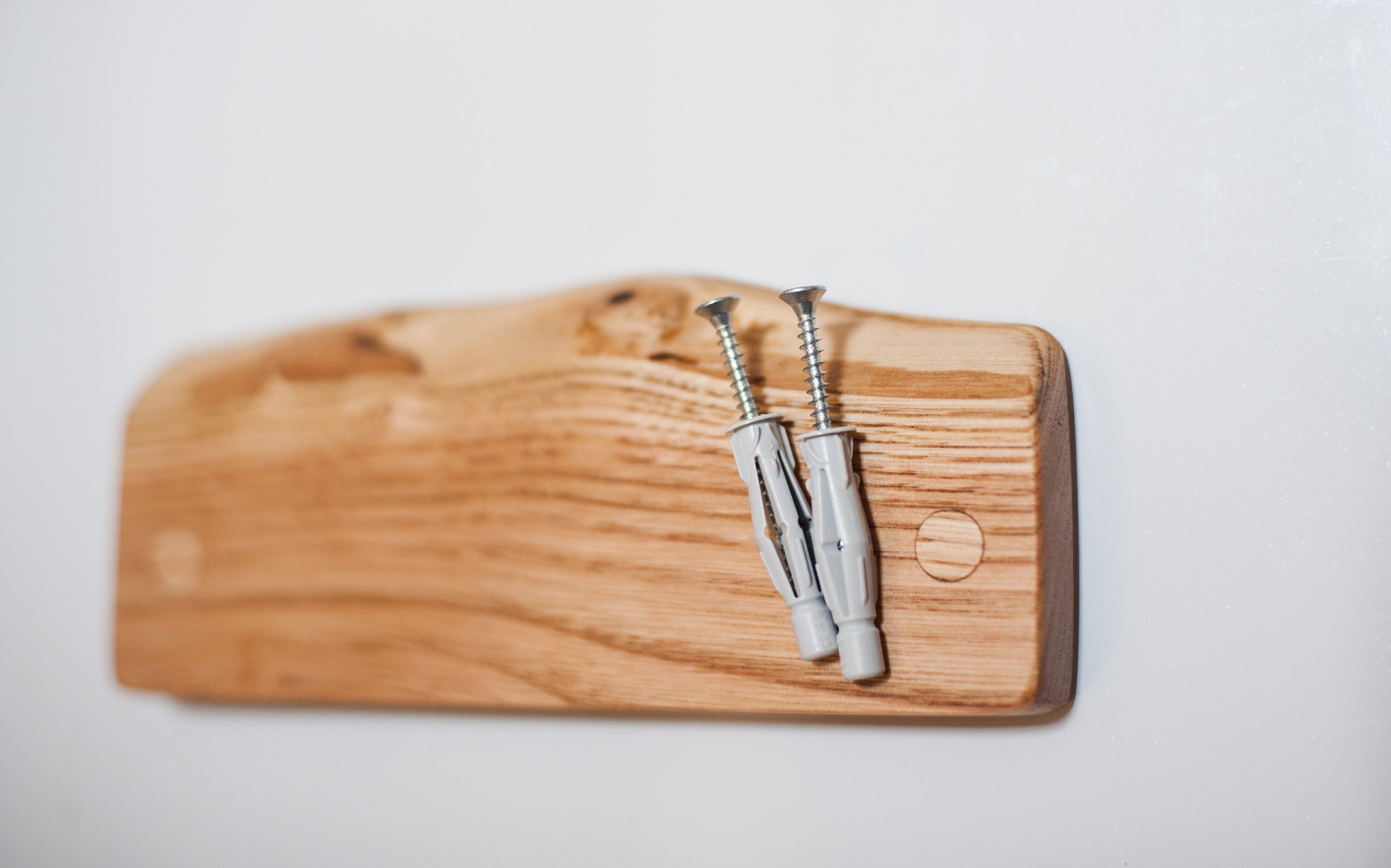 Handcrafted Double Live Edge Chestnut Wood Magnetic Knife Holder 6 Knife  Capacity. Black Magnet Block. Wall, Fridge Mounted. Knife Display 