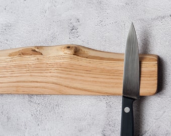 Magnetic wooden Knife Rack. Live edge chestnut wood Knife holder, Magnet block, knives strip, wall or fridge mounted. Wooden display.