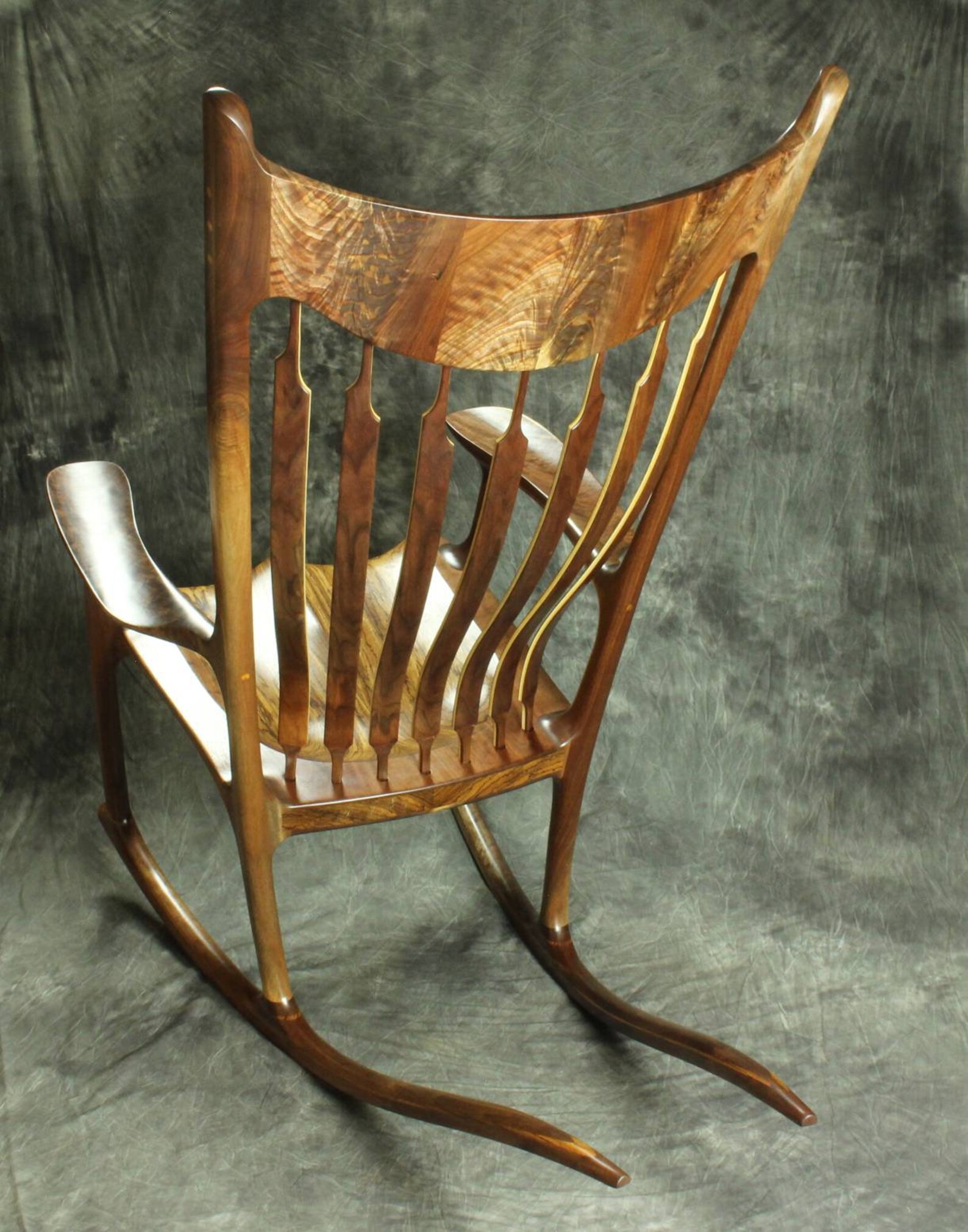 Figurierte Nussbaum und Zebrawood geformt Schaukelstuhl. | Etsy