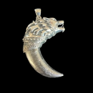 Wolf Head Muonionalusta Meteorite Pendant | Sterling Silver