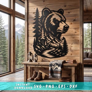 Könnte beinhalten: Ein Wandkunstobjekt aus schwarzem Metall mit der detaillierten Silhouette eines Bärenkopfes, integriert in eine Waldlandschaft mit Kiefern, Bergen und einem gewundenen Pfad. Das Design ist als digitale Datei zum Download verfügbar.