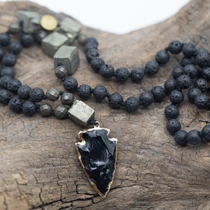 Agate Arrowhead & Lava Rock Beads Necklace Unisex image 2