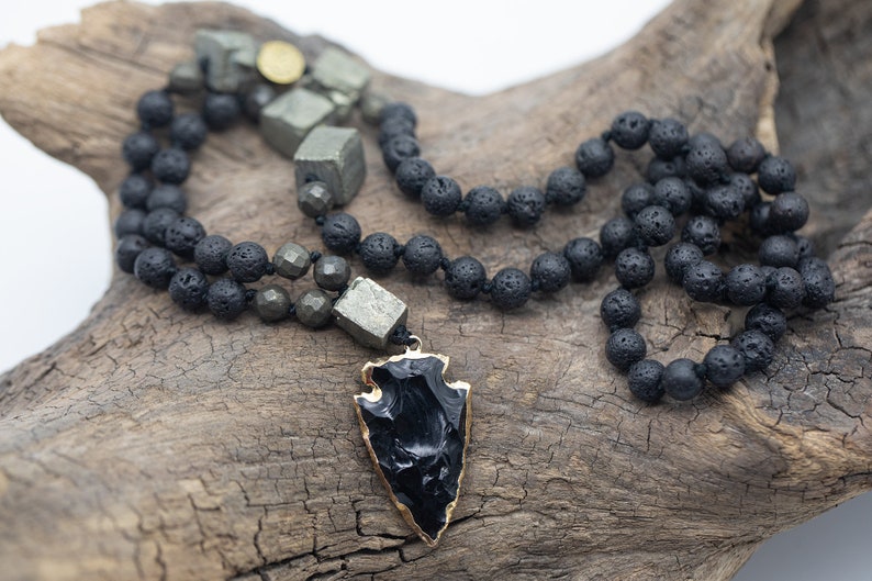 Agate Arrowhead & Lava Rock Beads Necklace Unisex image 2