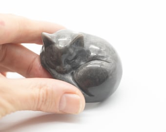 Silver or Gold Obsidian | Sleeping cat | Carved animal | Cat lovers