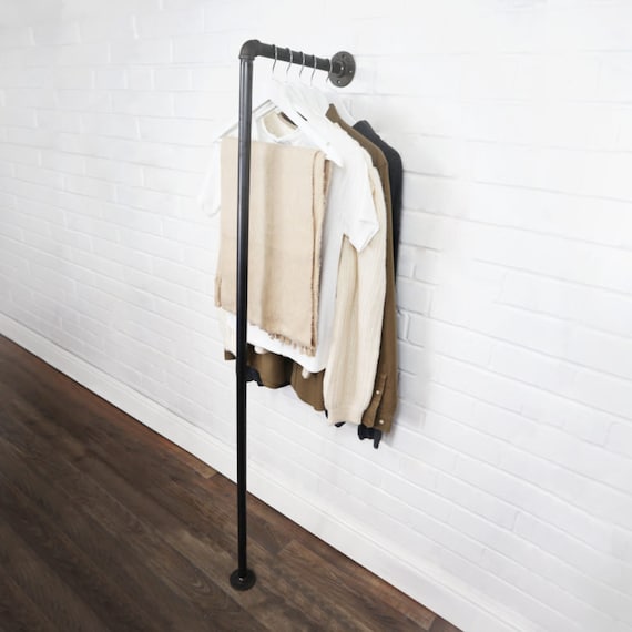 Upright discount clothes hanger
