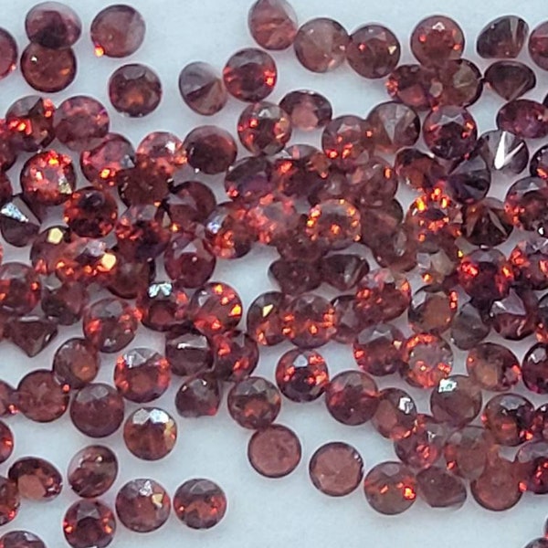 Natural Gem Garnets from Red Embers Mine in Erving, MA (3 mm)